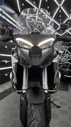 DUCATI MULTISTRADA 1200 V4 RALLY ADVENTURE DUCATI MULTISTRADA 1200 V4 RALLY ADVENTURE